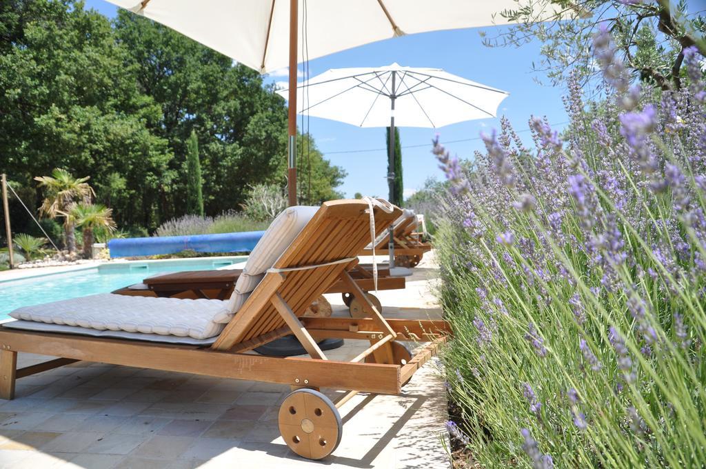 Le Clos Geraldy - Chambres D'Hotes De Charme, Piscine Et Spa Saint-Maximin Eksteriør billede