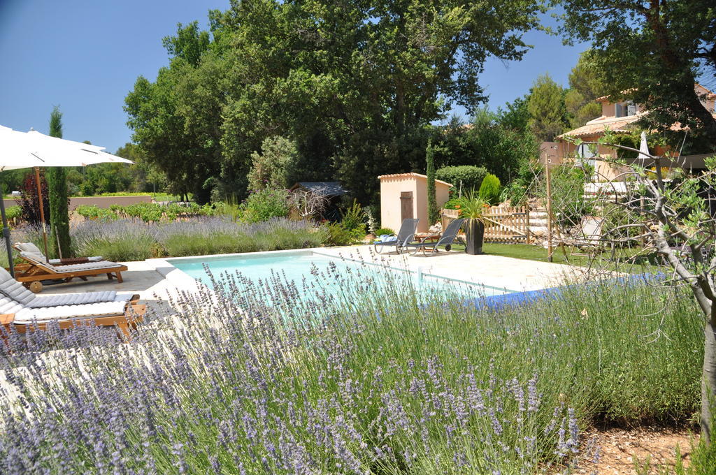 Le Clos Geraldy - Chambres D'Hotes De Charme, Piscine Et Spa Saint-Maximin Eksteriør billede